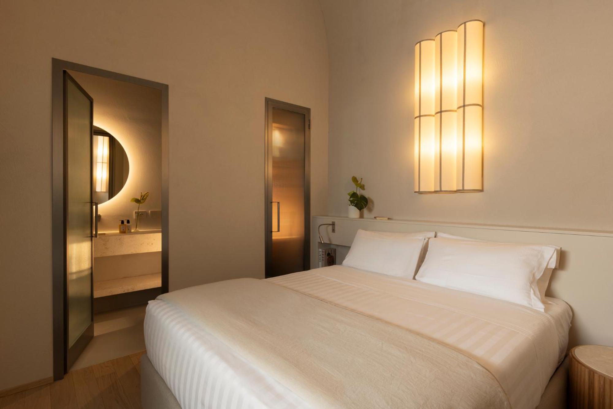 Velvet Grey Boutique Hotel 3*