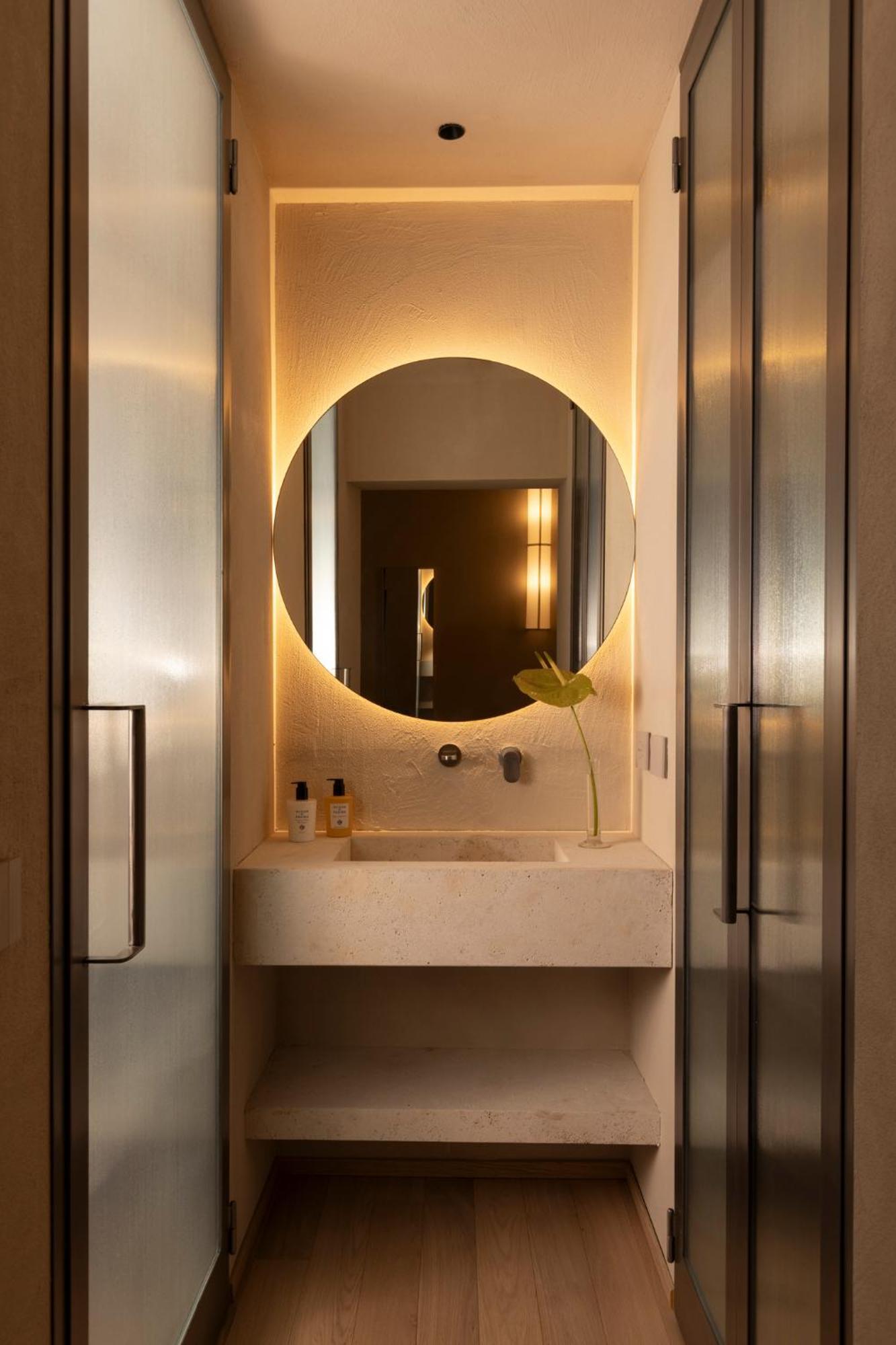 Velvet Grey Boutique Hotel